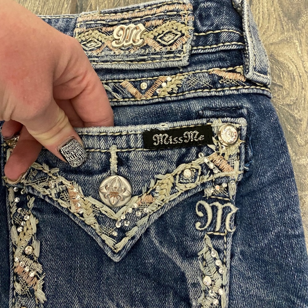 MISS ME CROP JEANS - Picture 8 of 8